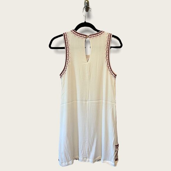 Lulus Love You Forever White Embroidered Mini Shift dress size M - Picture 5 of 15